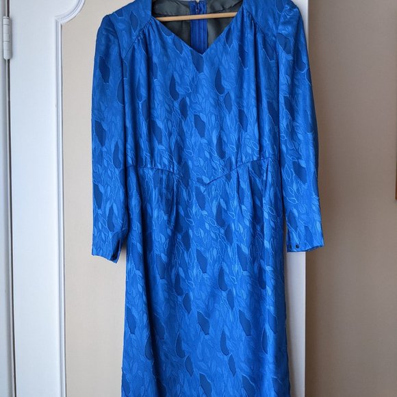 Beautiful ocean blue dress - Picture 1 of 4